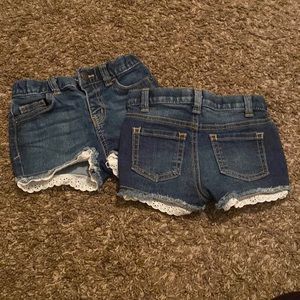 BRAND NEW! 2 Pack - Toddler jean shorts, with lace ruffle